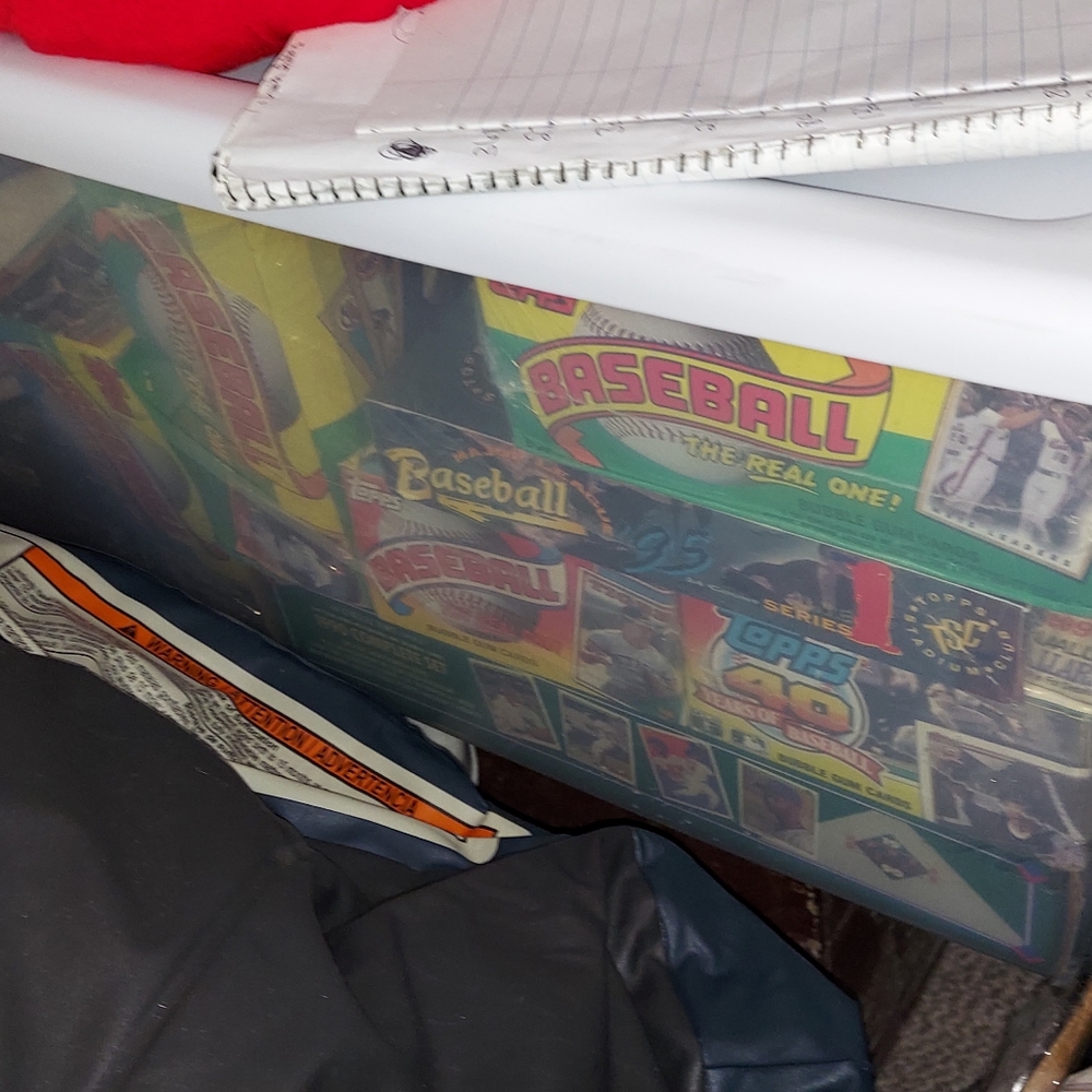 Brand new factory sealed box of 1994 topps series 1 baseball hobby box